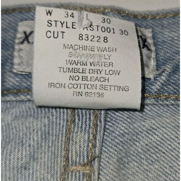 Vintage GUESS Jeans Loose Straight Leg Light Wash 34 X 29 Big Triangle Patch USA - Picture 7 of 12